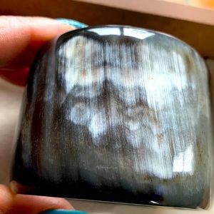 COPY - Gorgeous Buffalo horn 2 inch bracelet